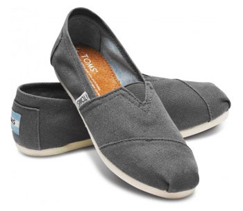    Toms Shoes on Pair Of Knock Off Toms  They Are The Most Comfortable Shoes Ever