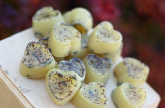 beautiful-homemade-bath-mel