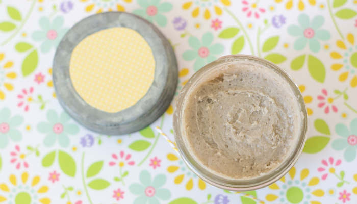 Kids toothpaste made from coconut oil, clay, and a few other simple ingredients. So awesome!