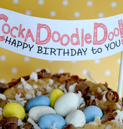 Use this banner for your rooster, hen loving chicks for their special day! #happythoughts #cockadoodledoo #happybirthday