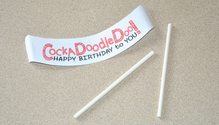 Use this free Cockadoodledoo birthday banner for your loved ones on their special day! #happythoughts #cockadoodledoo #happybirthdaytoyou