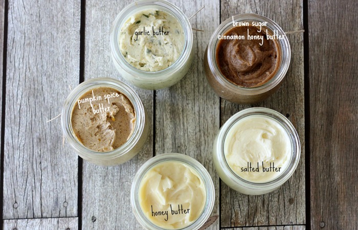 I love these 5 amazing homemade flavored butter recipes! Homemade bread and a jar of homemade butter would be a great gift to give for any occasion. Free printables included! Recipes for -Salted butter, honey butter, garlic butter, pumpkin spice butter & brown sugar cinnamon honey butter.