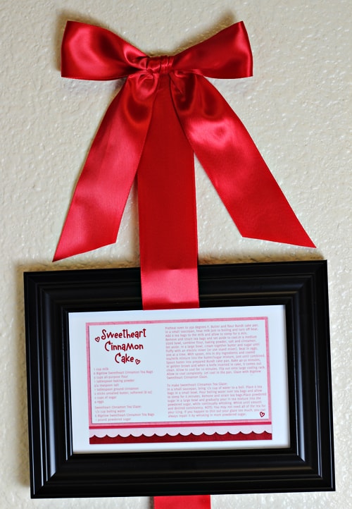 If you have a neighbor that loves to cook, these framed recipe cards would be a great idea!