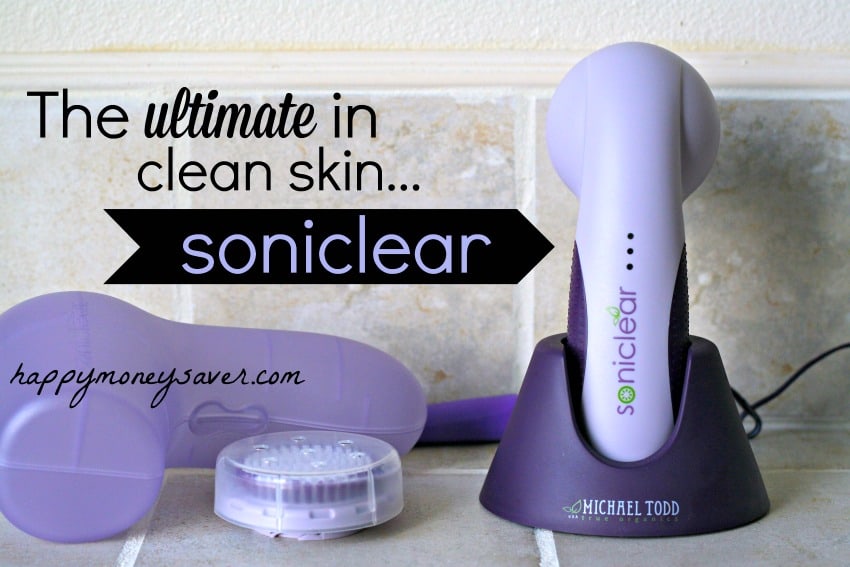 My soniclear review - all about the best brush cleansing system around. I used  the Michael Todd Soniclear for a whole month and my skin is so soft and healthy. 