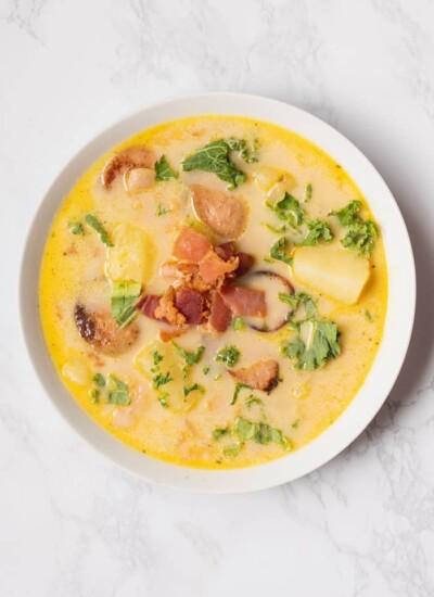 Bowl of copycat Olive Garden Zuppa Toscana.