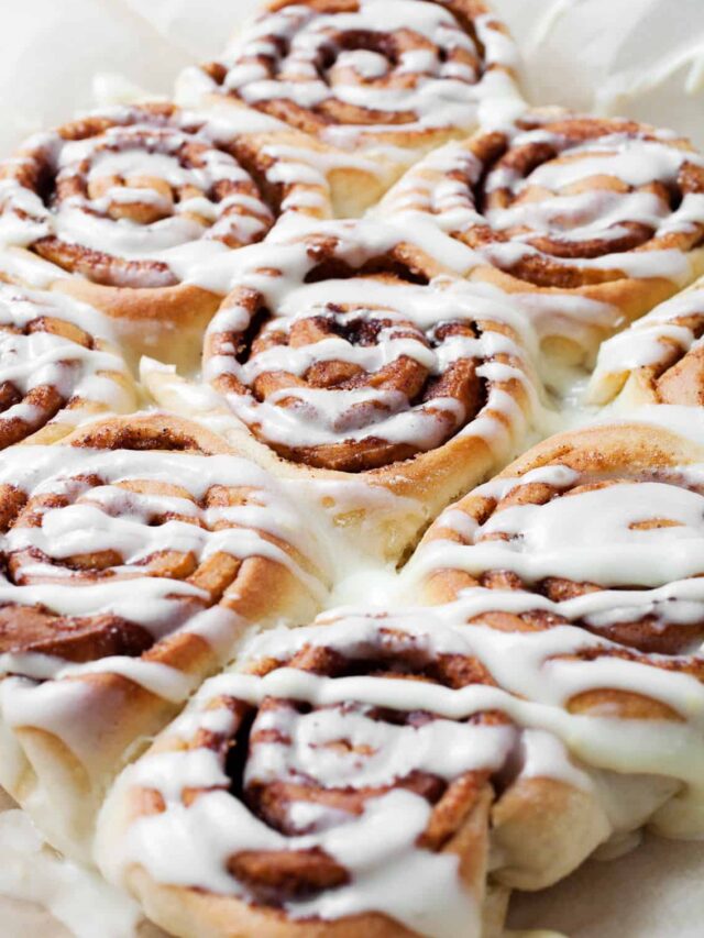 Easy Cinnamon Roll Recipe