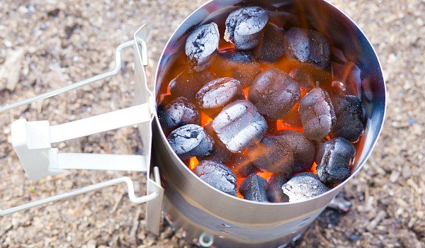 This 5 Layer Dutch Oven Country Breakfast from happymoneysaver.com is one of the very best camping meals. #campingmeals #campingrecipes #dutchoven #camping