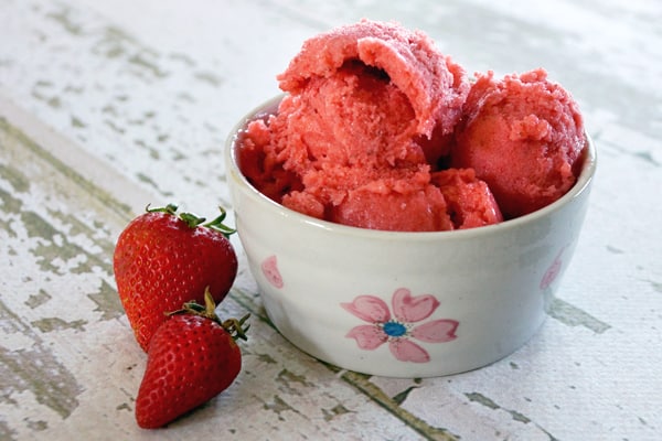 This Easy Freezer Strawberry Sorbet Recipe is healthy, delicious and only uses 3 ingredients! It's so easy that no ice cream machine needed, just a blender! happymoneysaver.com