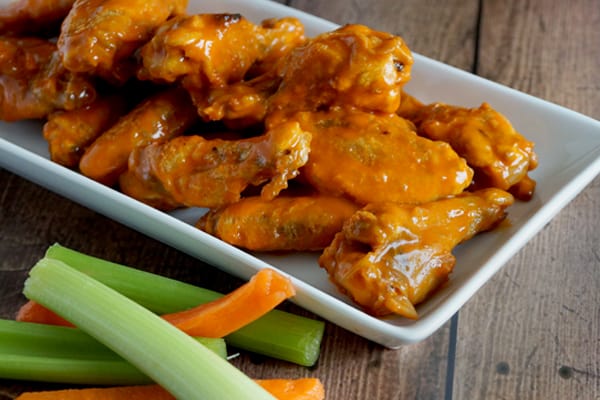 This is the best chicken wing recipe out there! They are crispy, delicious and baked not fried! Calling all wing lovers...you won't be disappointed! | happymoneysaver.com
