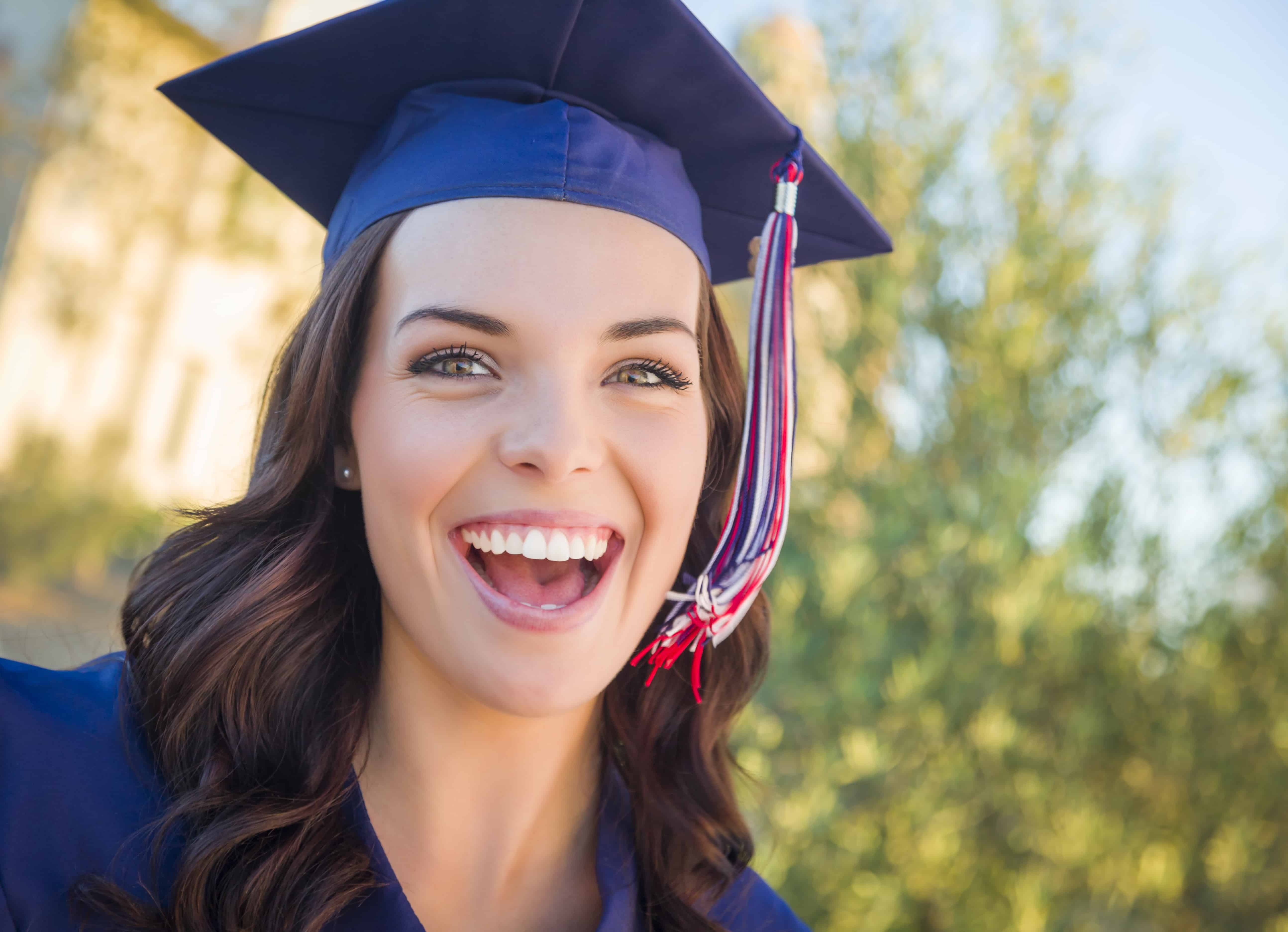 How To Have A Graduation Party On A Budget Thrifty Tips