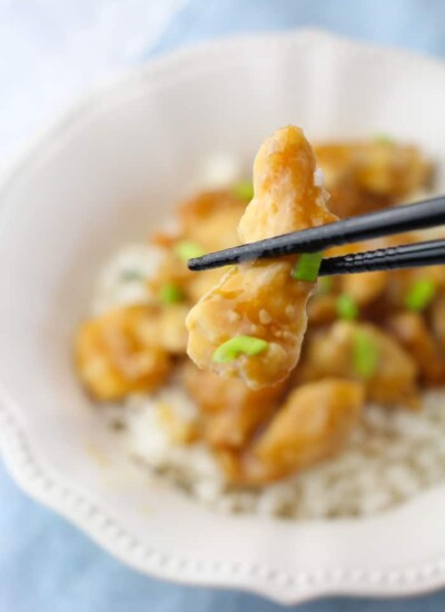 The most delicious orange chicken freezer meal recipe EVER.