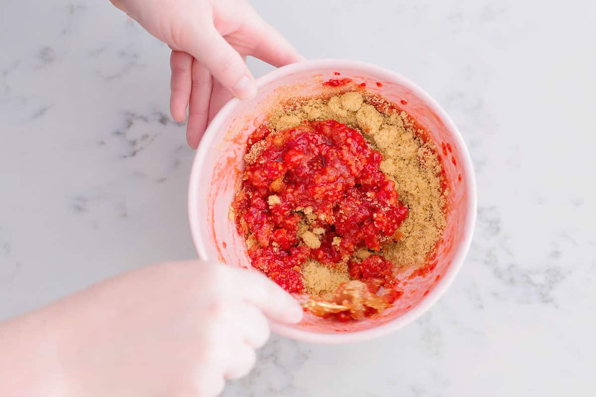 You should put food on your face. Especially this Raspberry-Basil Body Polish made with skin-loving nutrients that make your skin look good enough to eat. 