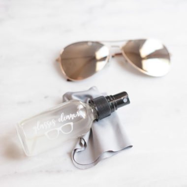 Smudges, no more! You will fall in love with this Homemade Eyeglass and Sunglass Cleaner after one use.