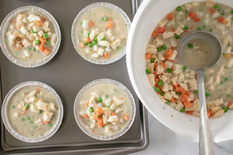 Mini Chicken Pot Pies (FreezerFriendly!) Happy Money Saver