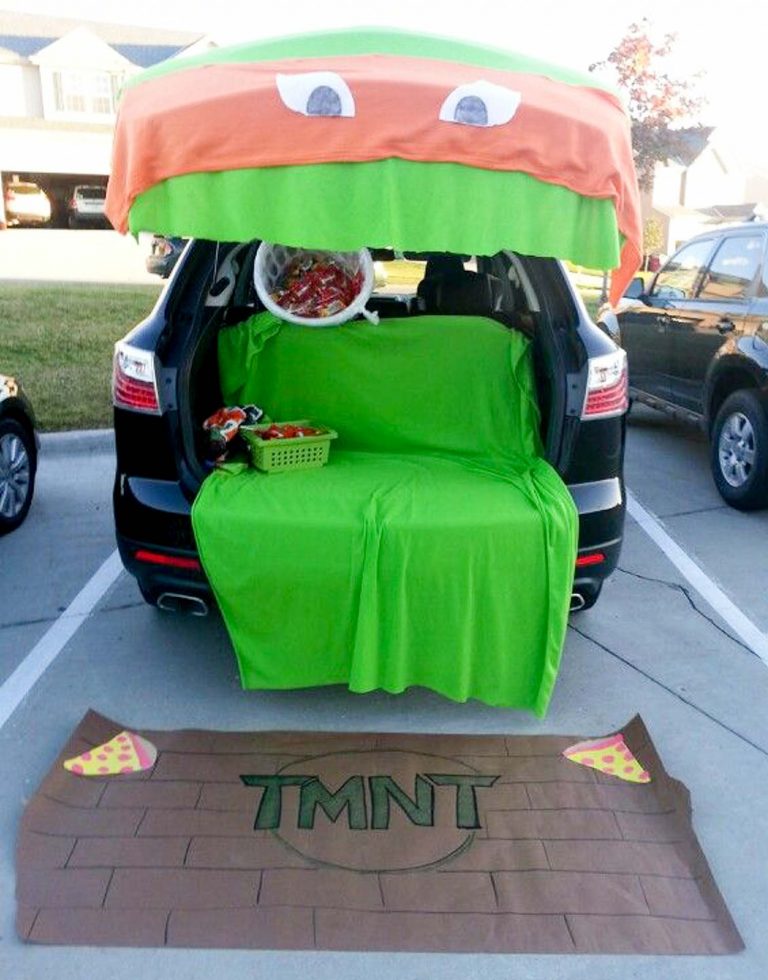 20 Thrifty Trunk or Treat Decorating Ideas - Happy Money Saver