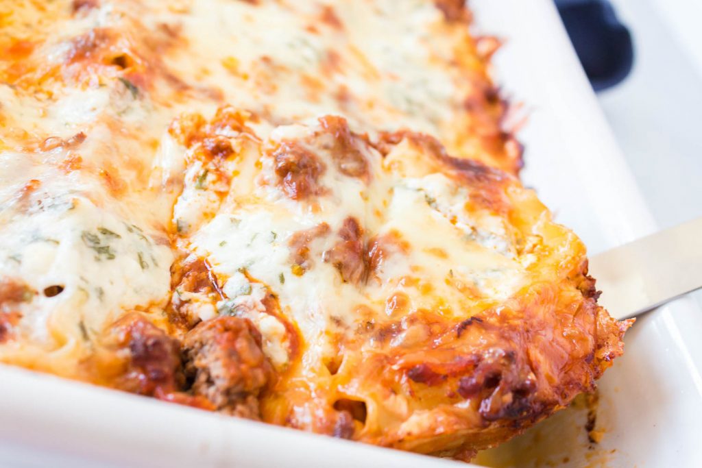 Easy Homemade Lasagna (Freezer Friendly) - Happy Money Saver