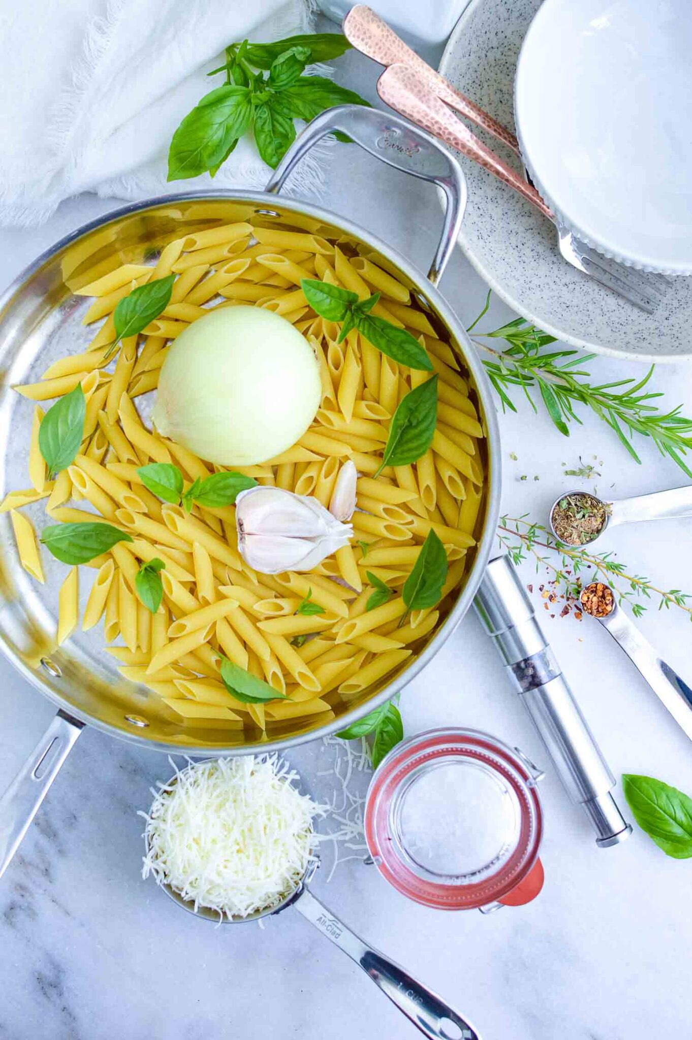 Garlic Chicken Pasta Recipe - Happy Money Saver