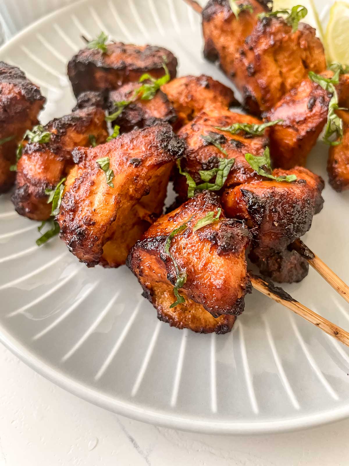 closeup of airfryer tandoori chicken.